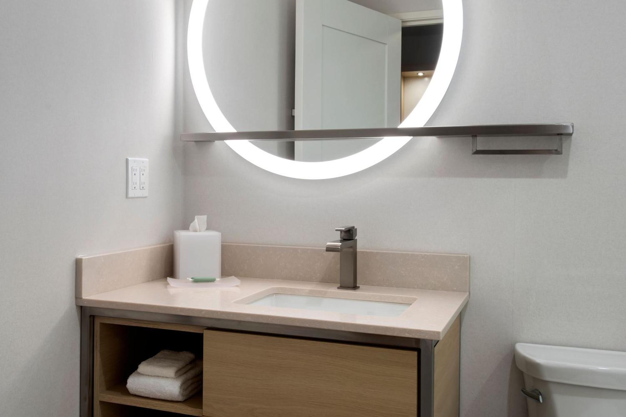 Towneplace Suites Portland Airport Me Южен Портланд Екстериор снимка