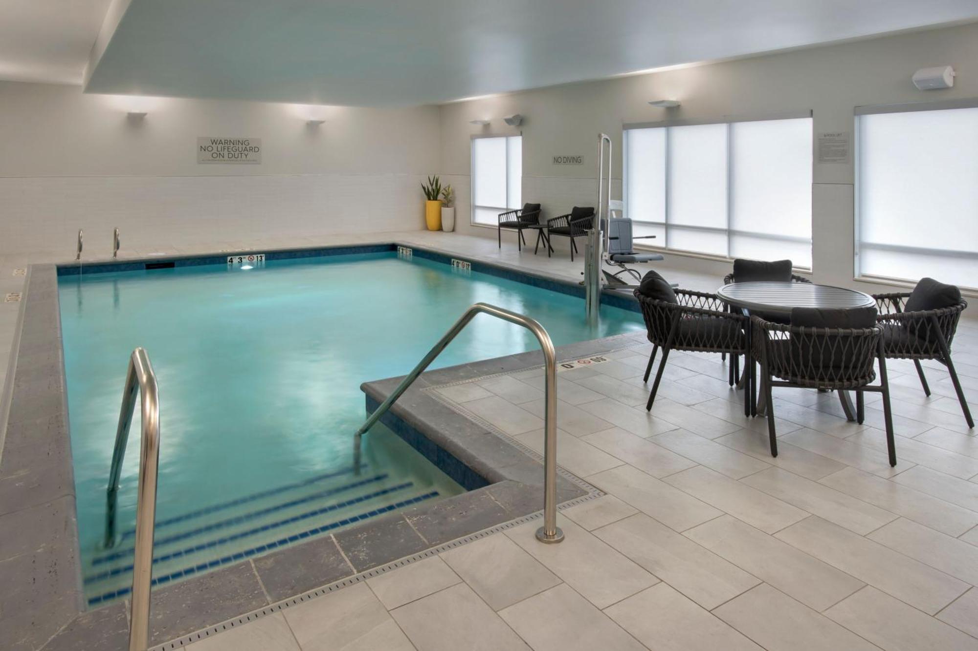 Towneplace Suites Portland Airport Me Южен Портланд Екстериор снимка